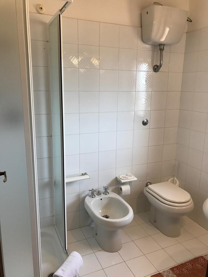 Hotel Marina Badesi Luaran gambar